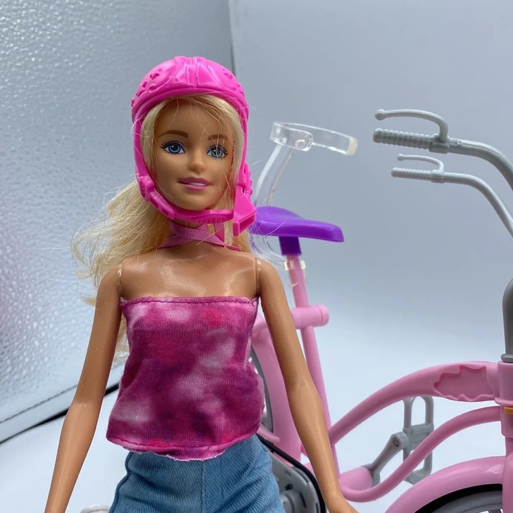 Barbie Doll and Glam Bike 2009 Mattel